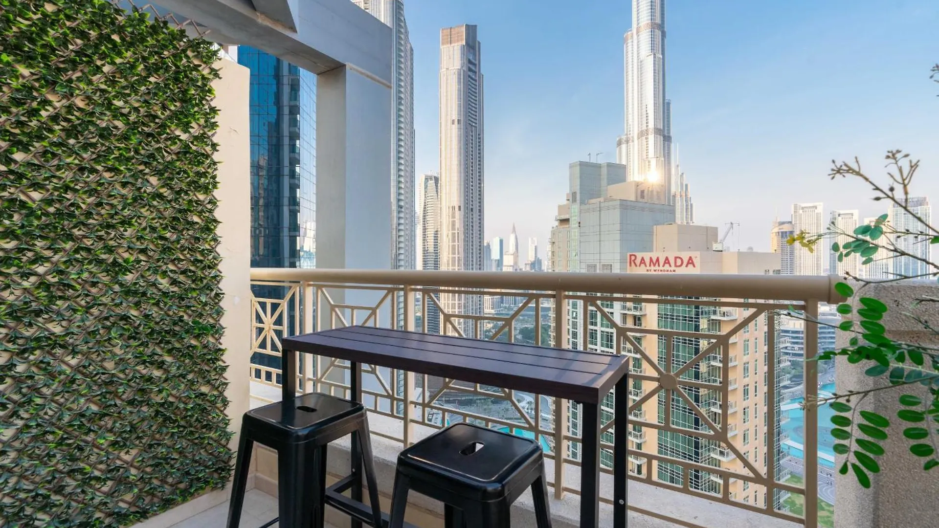 Luxury 2Br Downtown Apt With Burj & Fountain Views contacts